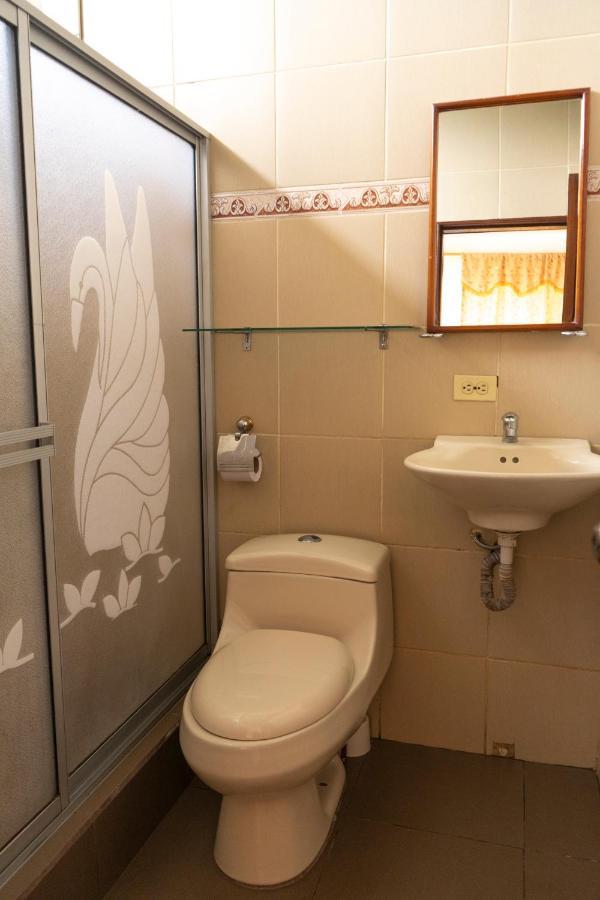 Rinakawsay - Viveviajando Apartamento Amoblado En Tena Esterno foto